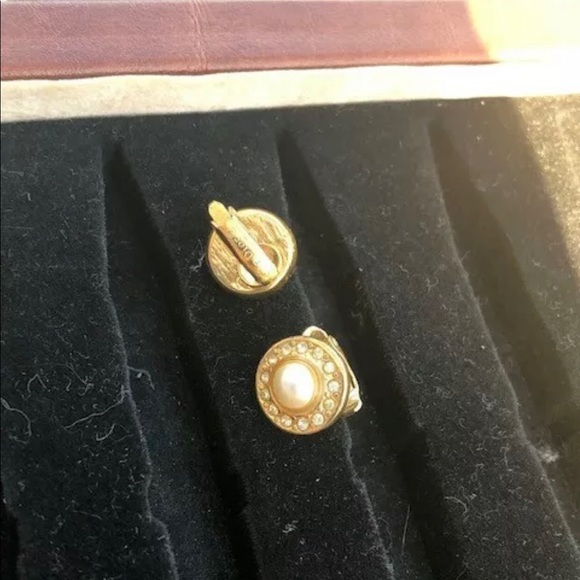 Vintage Dior Crystal & Gold Earings - Picture 4 of 5